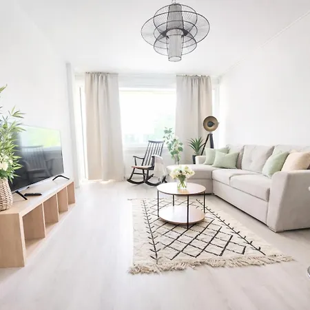דירה Great Location, Ac, Parking, Ev Loading, Wifi *