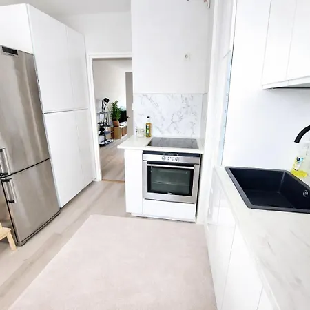 דירה Great Location, Ac, Parking, Ev Loading, Wifi טורקו