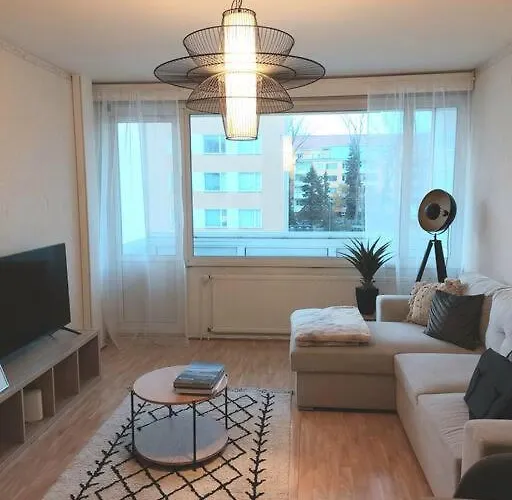 》 Idyllic Cityhome Untamola - Nearby River Aura *