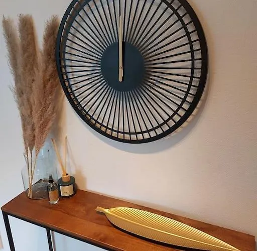 》 Idyllic Cityhome Untamola - Nearby River Aura *