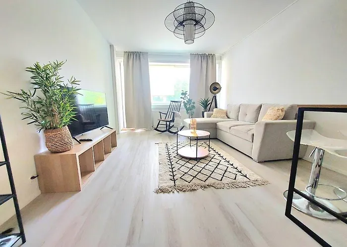 Great Location, Ac, Parking, Ev Loading, Wifi